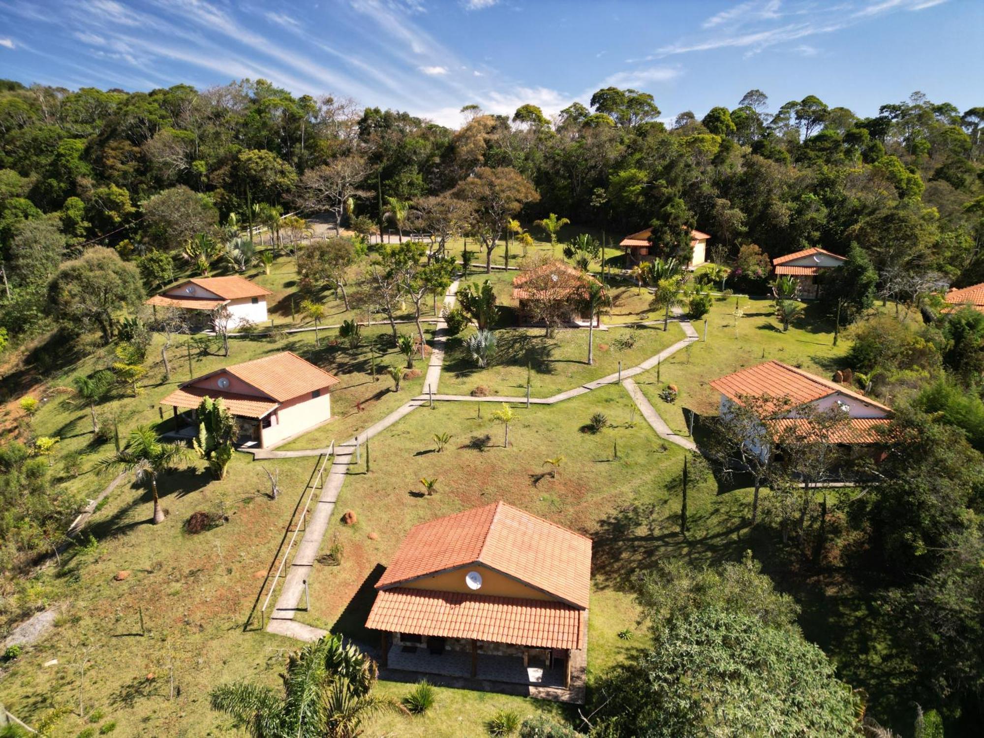 Hotel Alpha Ville Chales Conceição da Ibitipoca Екстериор снимка