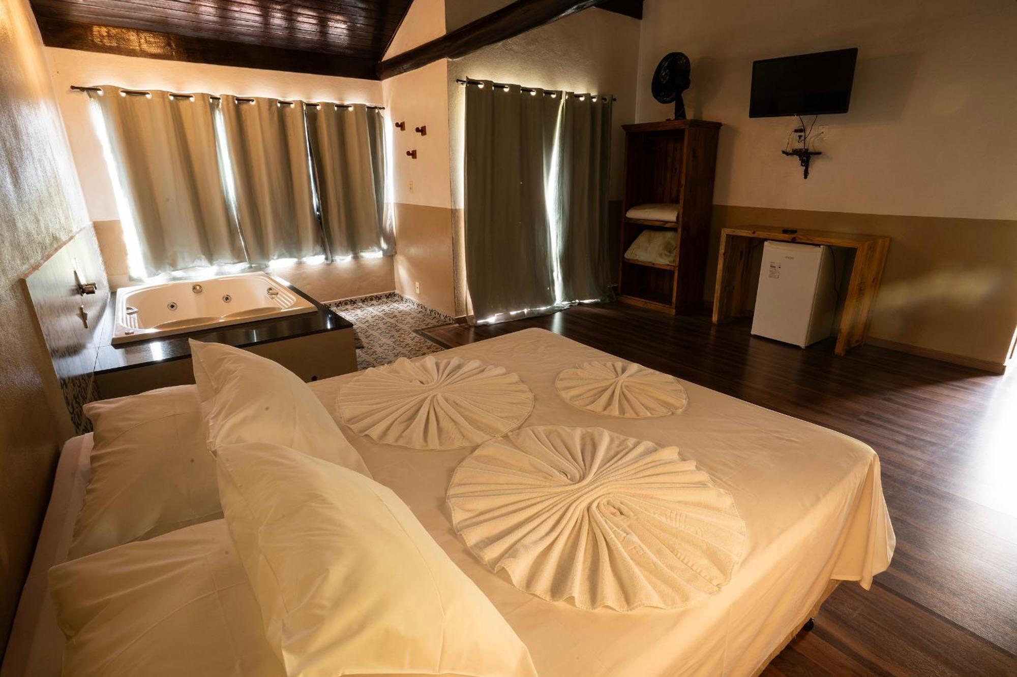 Hotel Alpha Ville Chales Conceição da Ibitipoca Екстериор снимка